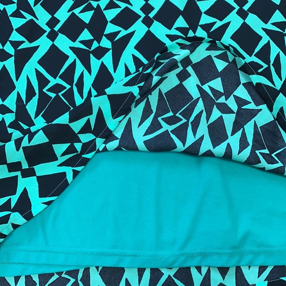 Alya dress - Picture 10 of 12